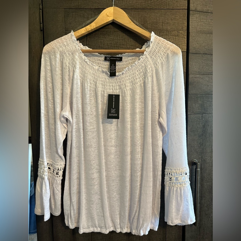 INC lightweight sweater top size M BNWT